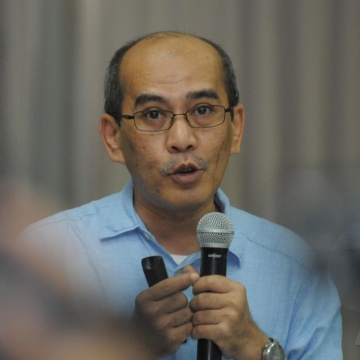Ekonom Faisal Basri Meninggal Dunia