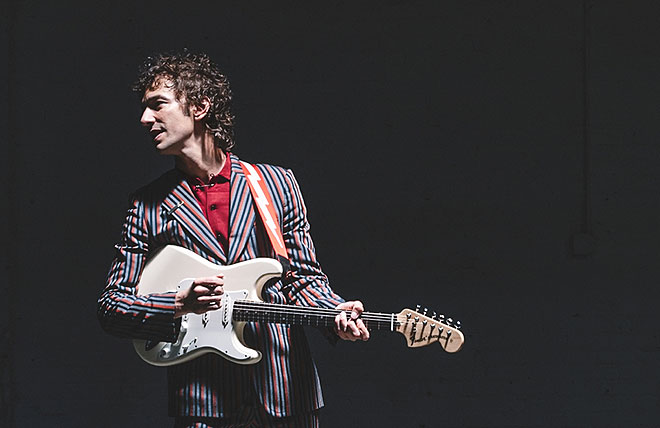 Gitaris The Strokse,