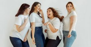 tips memilih celana untuk wanita gemuk