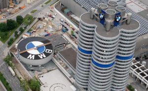 mobil listrik bmw