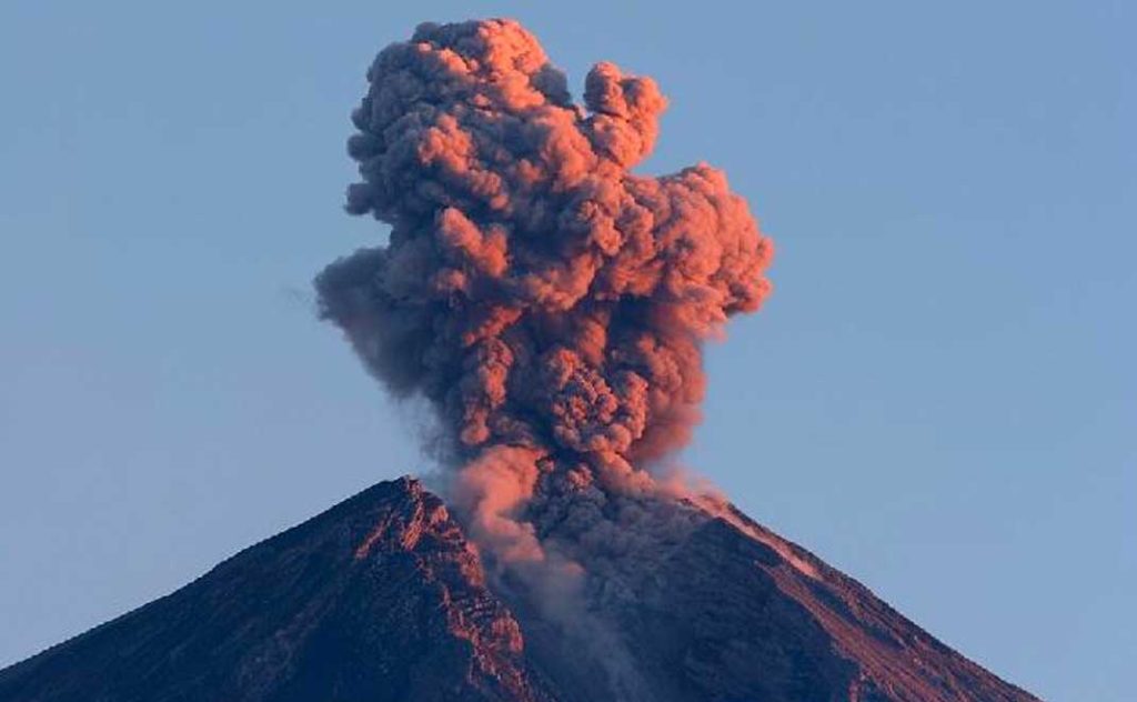erupsi
