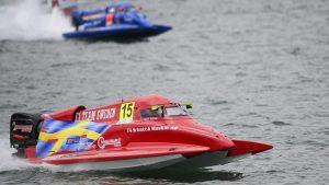 powerboat danau toba