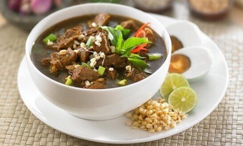 rawon musim hujan