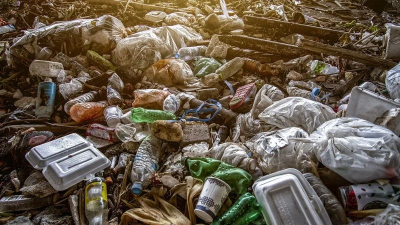 bahaya sampah plastik 3