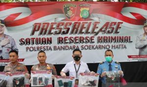 polisi gadungan