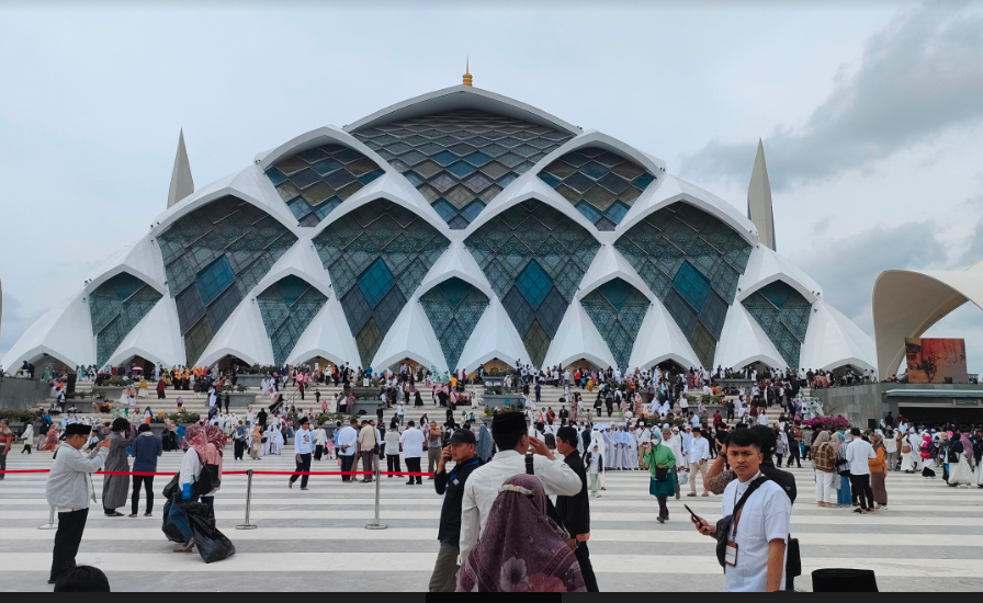 Masjid Raya Al Jabbar