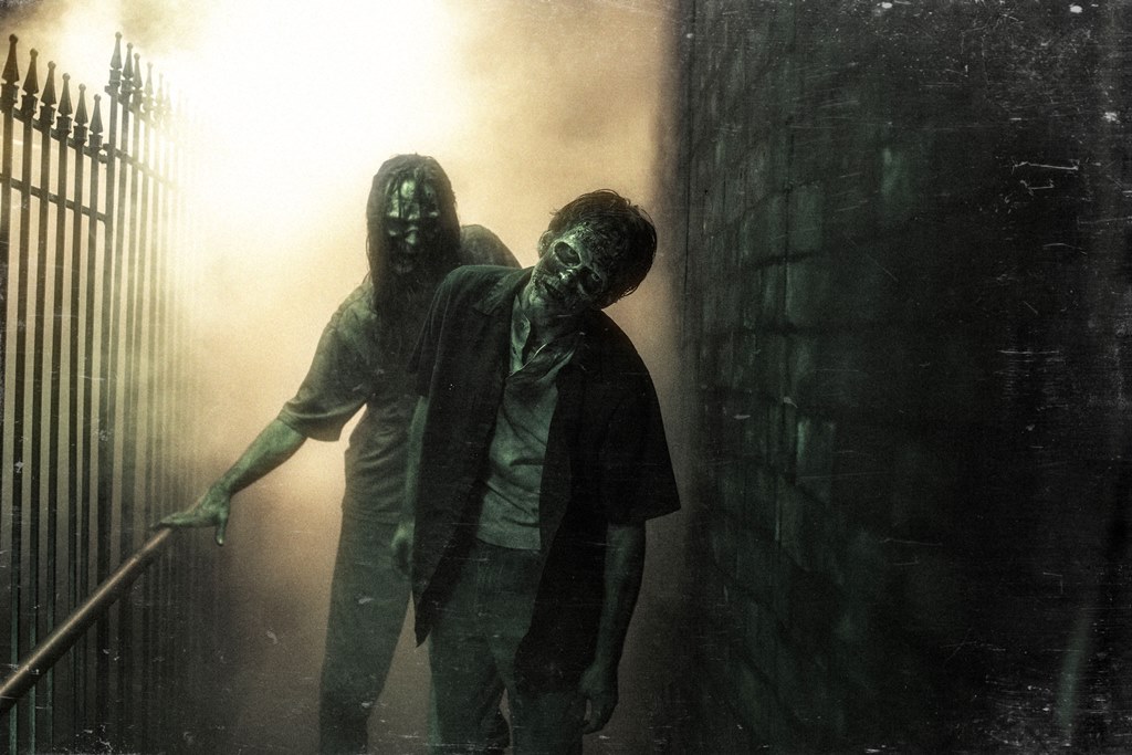 atraksi rumah hantu