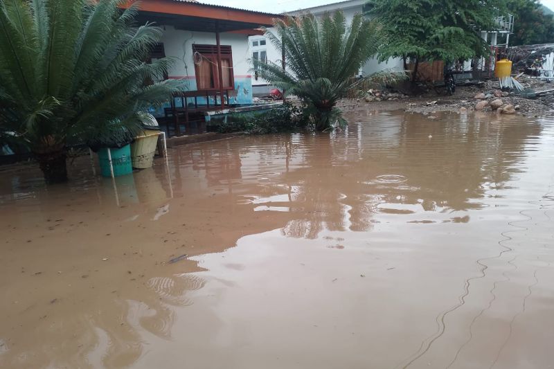 banjir naikliu