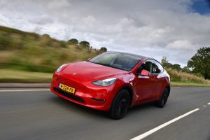 tesla y