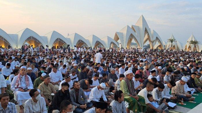 shalat id