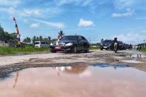 jalan rusak