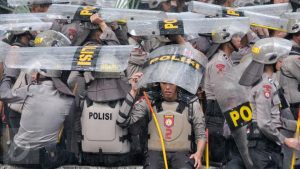 Seribu Lebih Polisi Amankan Aksi Unjuk Rasa Buruh