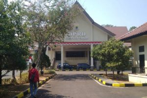 oknum pejabat