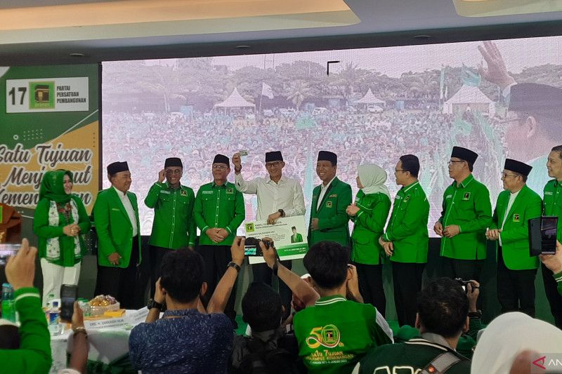 sandiaga uno