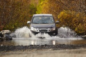 mesin isuzu panther