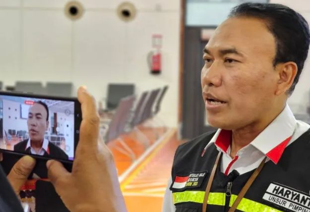 Jemaah haji Indonesia Bawa rokok