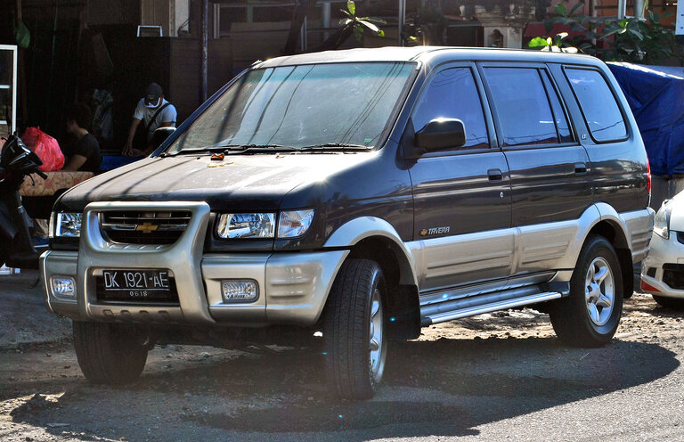 Chevrolet Tavera