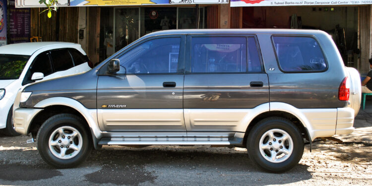 Chevrolet Tavera
