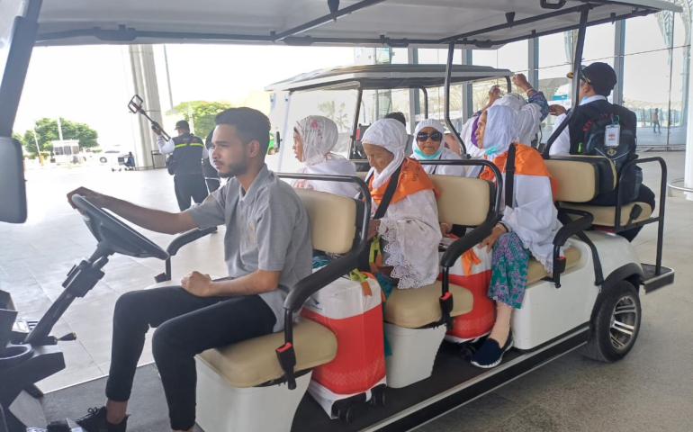 Mobil Golf jemaah