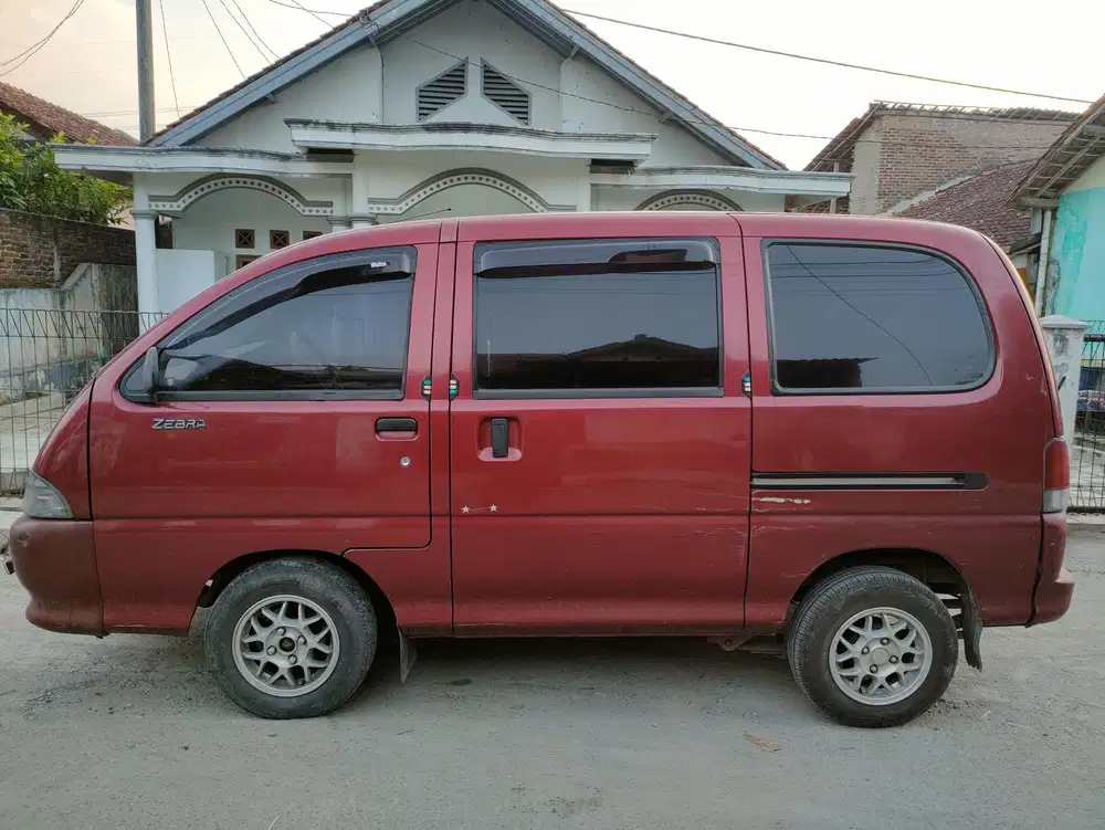 Harga Daihatsu Espass