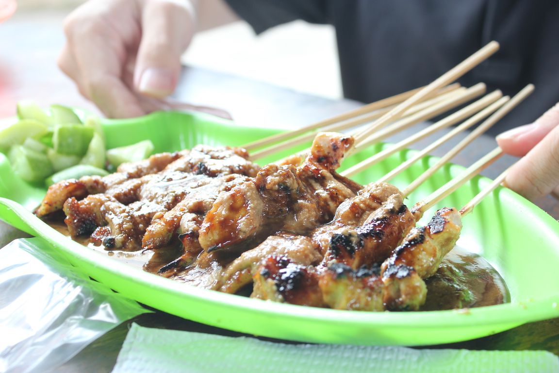 5 Tempat Makan Sate di Bandung yang Terkenal 22-7-2023