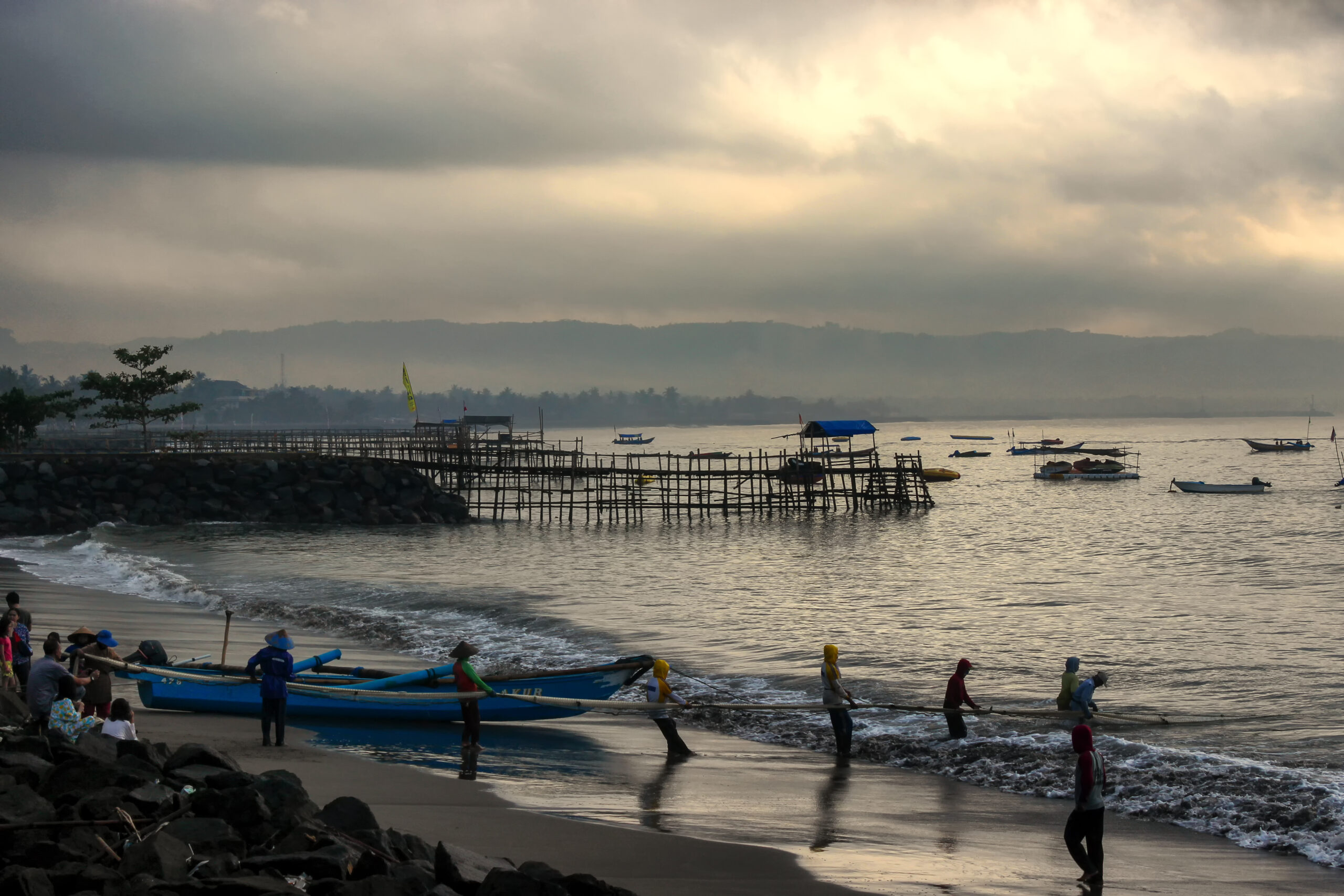 Aktivitas Pantai Pangandaran yang Bisa Kamu Lakukan 12-7-2023