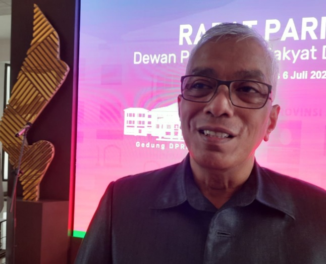 DPRD Jawa Barat memantau kasus manipulasi data zonasi PPDB SMP 2023 di Kota Bogor. Senin, 10-7-2023