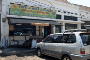 Daftar Menu Sate HM Harris Bandung yang Dikunjungi Jokowi Usai Resmikan Tol Cisumdawu 23-7-2023
