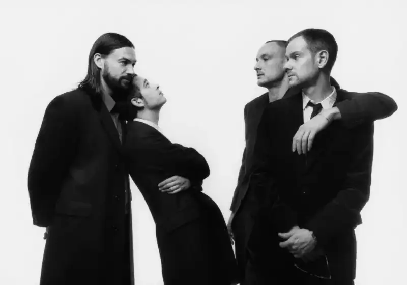 Fakta The 1975, Band yang Dikecam Malaysia Karena Ciuman 24-7-2023