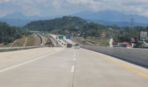 Gubernur Jabar Ridwan Kamil Peresmian Tol Cisumdawu Kereta Cepat Jakarta Bandung, Kamis, 6 Juli 2023