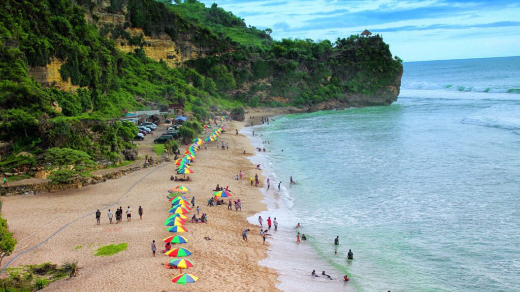 Informasi Lengkap Pantai Simbaronce Trenggalek, Yuk Kunjungi 22-7-2023-1