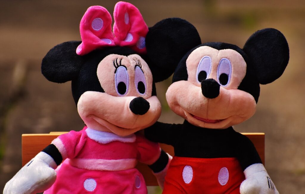 Kisah dan Fakta Menarik Kartun Disney Mickey Mouse 06-07-2023