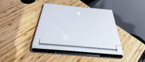Laptop gaming murah berkualitas - Alienware x17 R2. (Istimewa)
