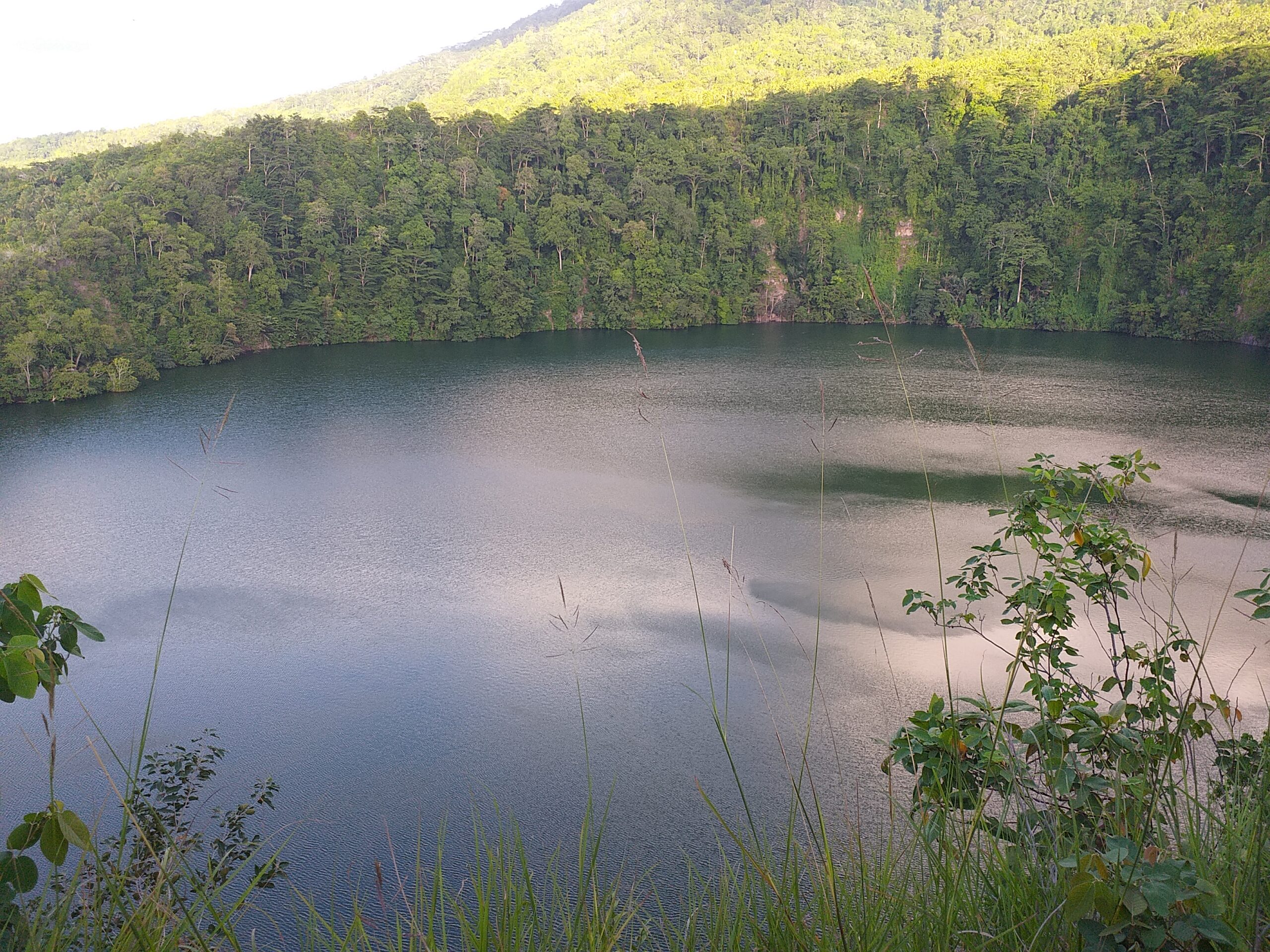Legenda Danau Tolire Ternate yang Menyimpan Sejuta Misteri 14-7-2023