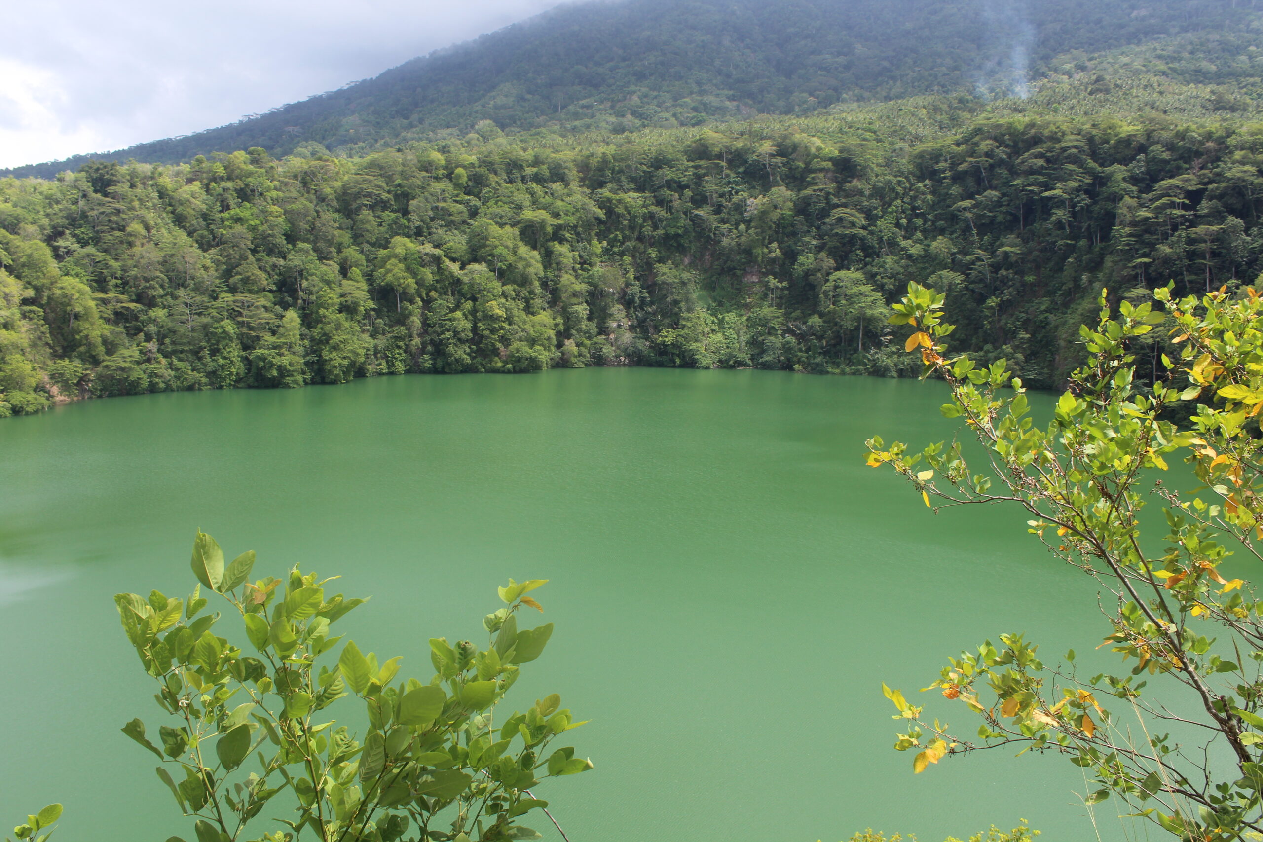 Legenda Danau Tolire Ternate yang Menyimpan Sejuta Misteri 14-7-2023