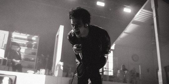 Makna dan Lirik Lagu About You The 1975- 24-7-2023