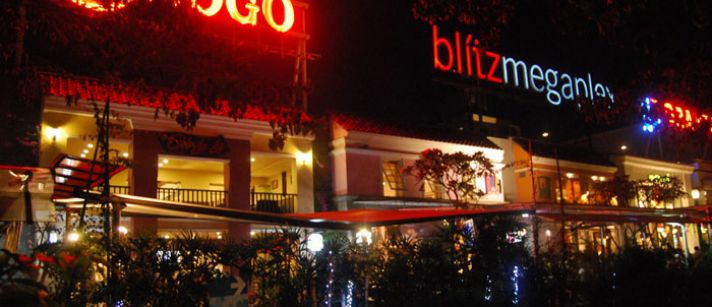 Mall PVJ Bandung, Pusat Perbelanjaan Favorit Wisatawan 15-7-2023