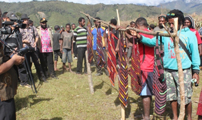 Mengenal Sistem Noken yang Ada di Pegunungan Papua17-7-2023