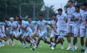 Pelatih Persib Luis Milla tidak mengambil jatah official training menjelang laga ves arema FC Kamis (6/7/2023).