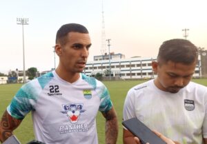 cedera pemain persib