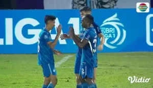 supoter persib hadir di stadion brawijaya, Komdis PSSI jatuhi sanksi denda kepada persib bandung