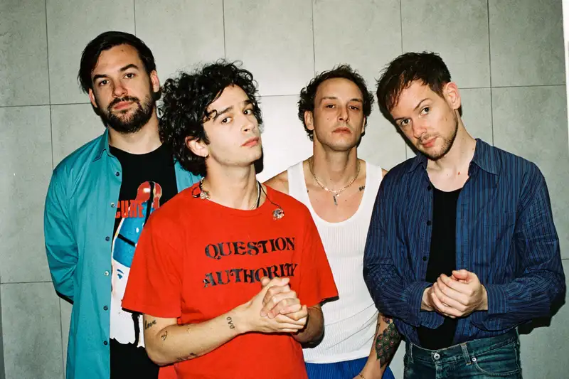 The 1975 batal konser di indonesia ciuman