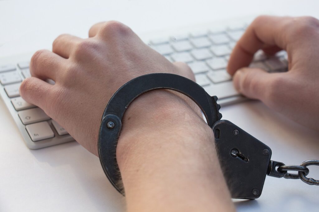 Menkominfo: Waspada Modus Konten Judi Online!
