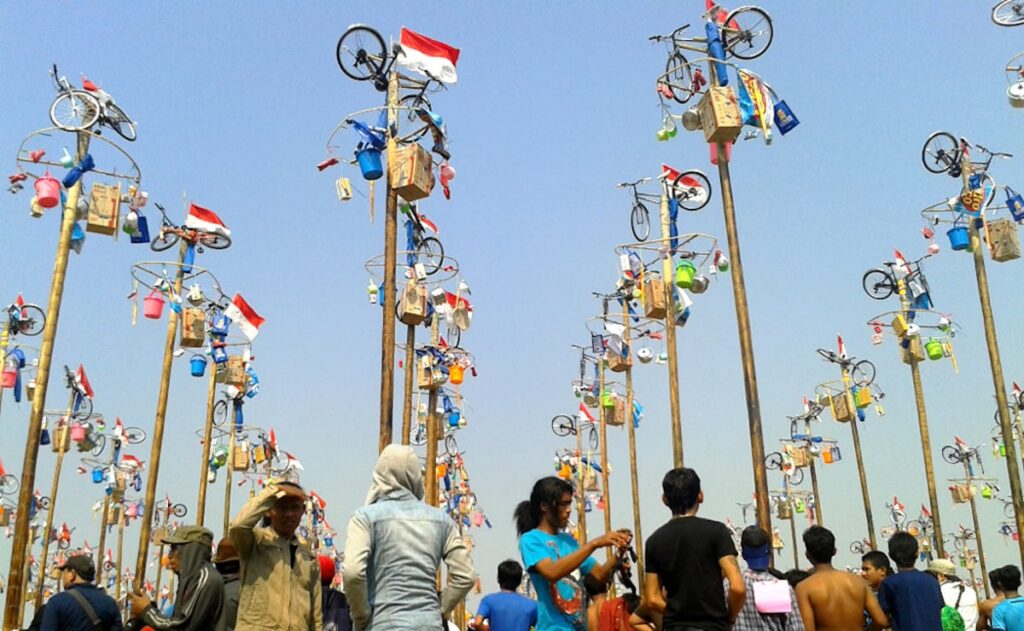 14 Ide Lomba 17 Agustus Khusus Ibu-Ibu Biar Makin Heboh