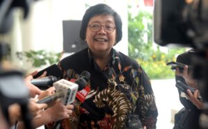 Polusi udara jakarta makin akut klhk beri sanksi 11 perusahaan