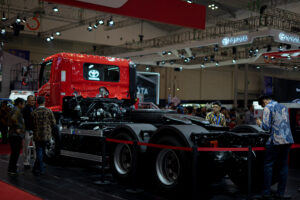 Hino GIIAS 2023