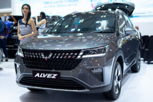 Wuling Almaz Hybrid