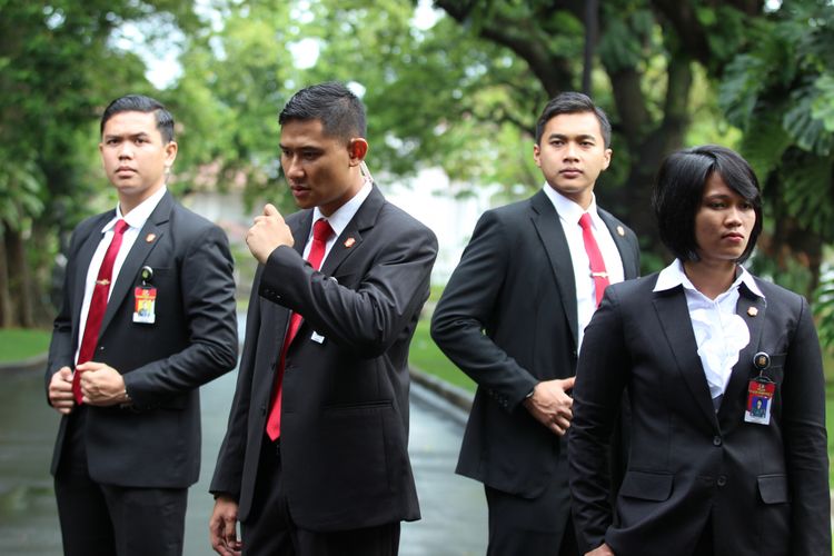gaji paspampres