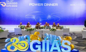 Industri-otomotif-Menopang-Pertumbuhan- Ekonomi