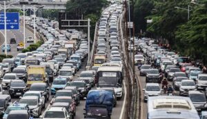 Pertalite akan di batasi ? saat kendaraan menjadi biang polusi jakarta